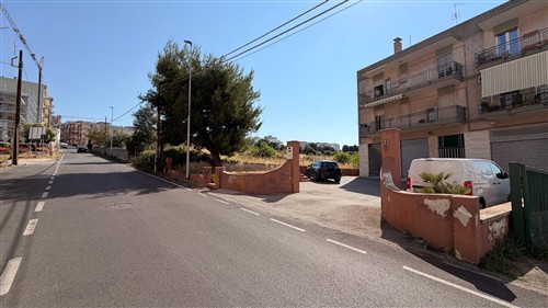 Appartamento Periferico con Posto Auto